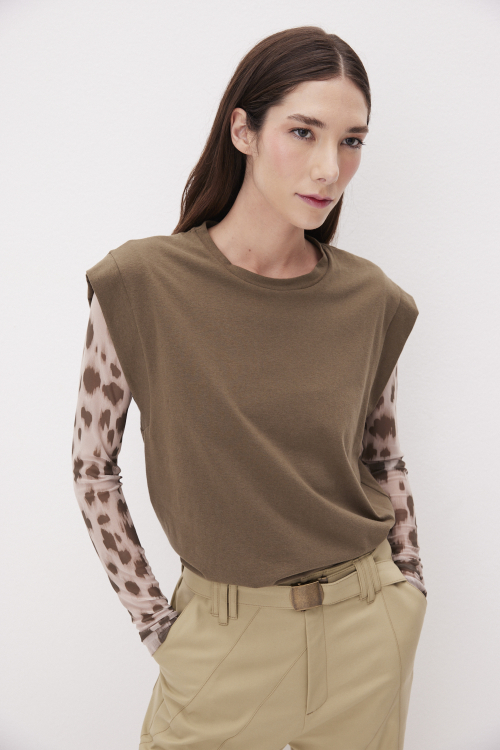 CAMISETA TULE ONCA IKAT I25
