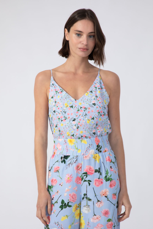 REGATA BLUE BOUQUET V24